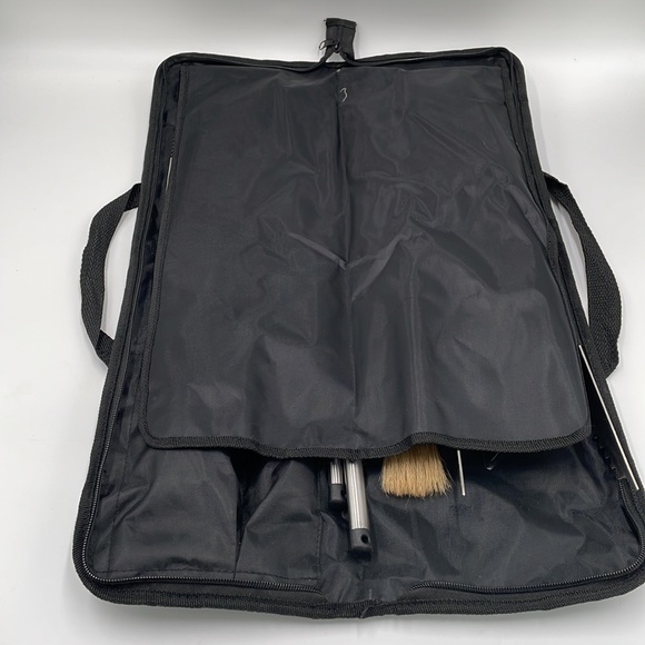 - Seghesio Family Vineyards Stainless Steel BBQ Set with Case - Picture 4 of 8